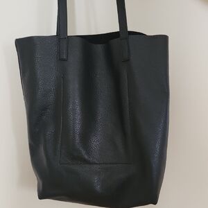 M0851 Timeless Tote Bag